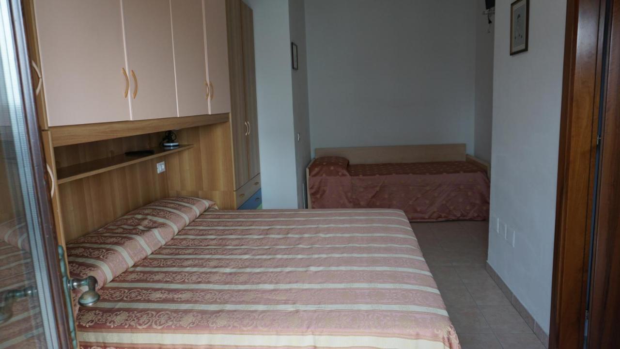 Hotel Ideal Sottomarina Esterno foto
