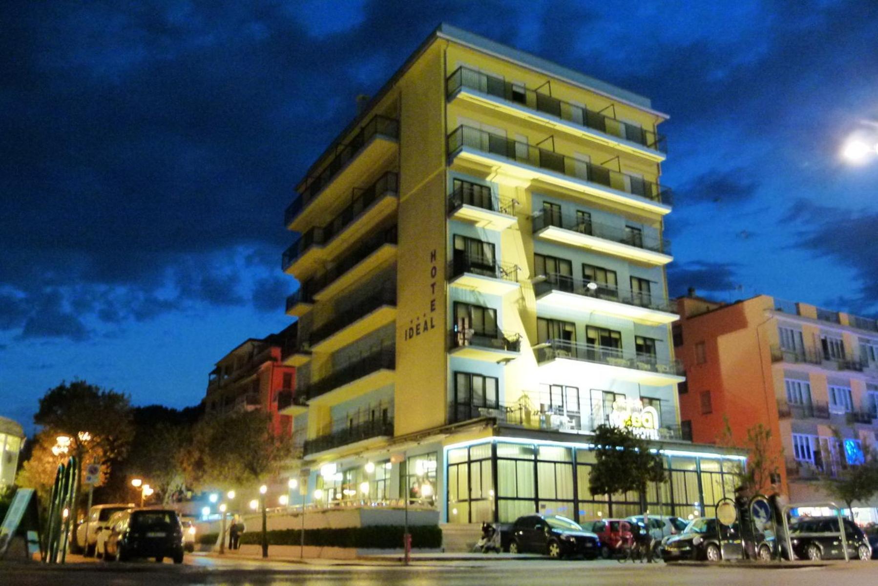 Hotel Ideal Sottomarina Esterno foto