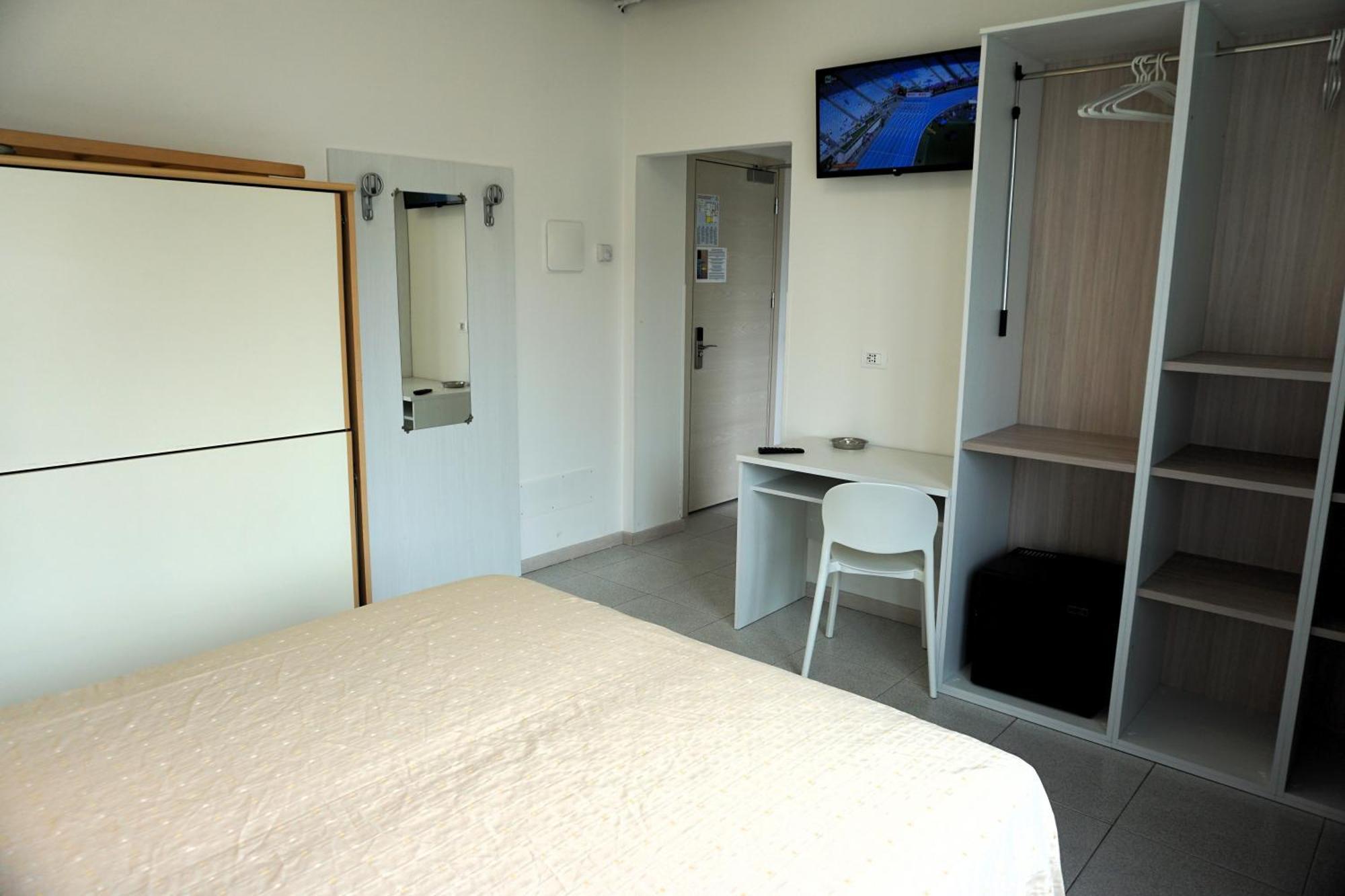 Hotel Ideal Sottomarina Esterno foto
